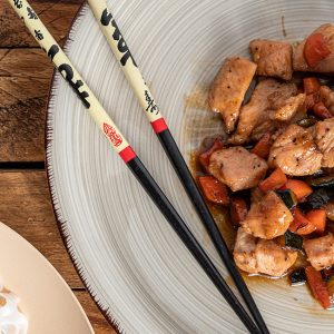 Salteado de pollo japonés